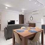 Seaside Comfort In St'pauls Bay Steps From The Sea By 360 Estates San Pawl il-Baħar