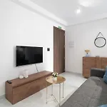 Seaside Comfort In St'pauls Bay Steps From The Sea By 360 Estates Apartman
