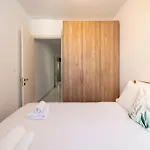 Apartman Seaside Comfort In St'pauls Bay Steps From The Sea By 360 Estates San Pawl il-Baħar