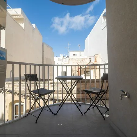 Seaside Comfort In St'pauls Bay Steps From The Sea By 360 Estates