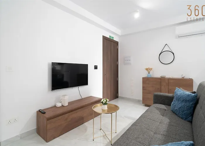 Seaside Comfort In St'pauls Bay Steps From The Sea By 360 Estates Appartamento