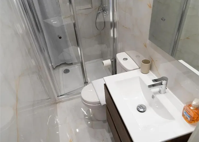 Appartamento Seaside Comfort In St'pauls Bay Steps From The Sea By 360 Estates