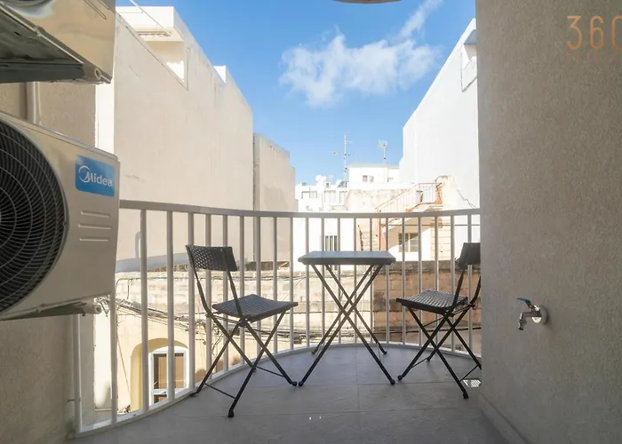 Seaside Comfort In St'pauls Bay Steps From The Sea By 360 Estates