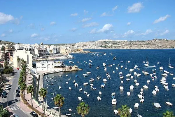 Seaside Comfort In St'pauls Bay Steps From The Sea By 360 Estates Appartamento