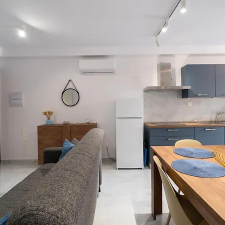 Apartment Seaside Comfort In St'pauls Bay Steps From The Sea By 360 Estates St. Paul's Bay